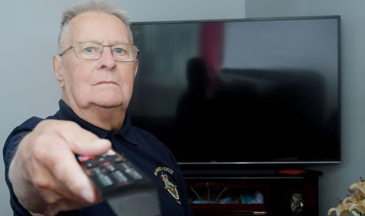 Un vétéran de la RAF, 89 ans, "harcelé" à tort pour aucune licence de télévision exige des excuses