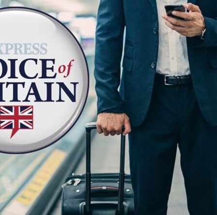 « Une règle pour eux ! »  Les chefs d'entreprise ne devraient PAS être exemptés de la quarantaine Covid - sondage