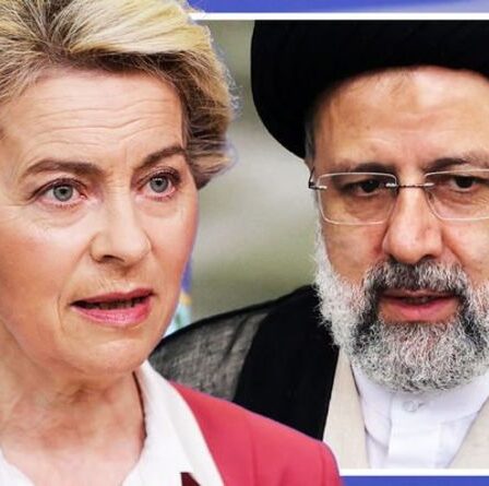 L'UE "naïve et embarrassante" fustigée pour avoir envoyé un responsable à l'investiture du président iranien