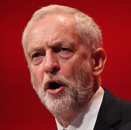 Jeremy Corbyn pourrait être réintégré en tant que député travailliste en raison d'un complot de gauche contre la rébellion anti-Starmer
