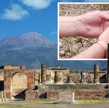 Percée archéologique alors que la découverte de la pierre de Pompéi a inversé le récit de l'éruption