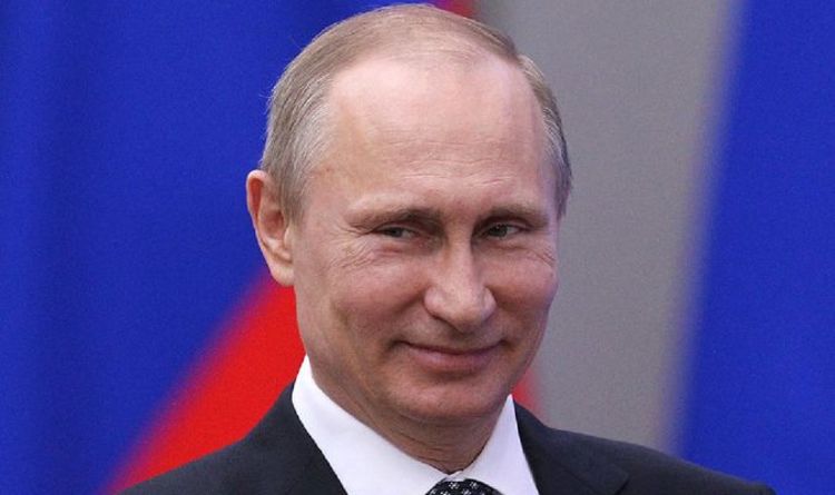 Poutine portera un coup "énorme" à l'OTAN avec le coup d'État en Biélorussie alors que le spectre de l'Union soviétique réapparaît