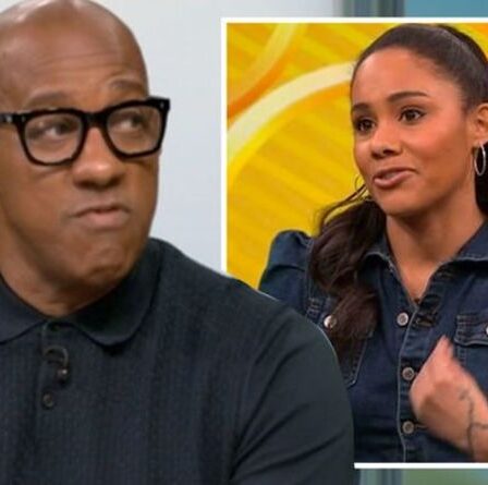 Alex Scott a dit de « laisser de côté » par Dion Dublin dans l'intro de Football Focus « Je ne veux pas ! »