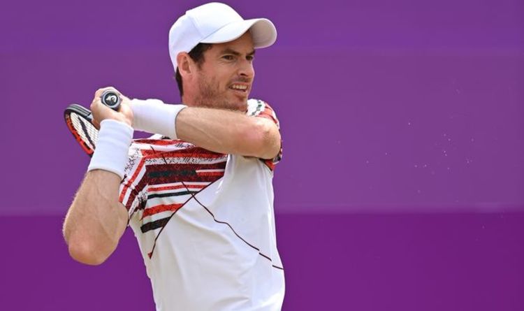 Andy Murray claque les courts de tennis «chambolesques» en Écosse après avoir demandé de l'aide