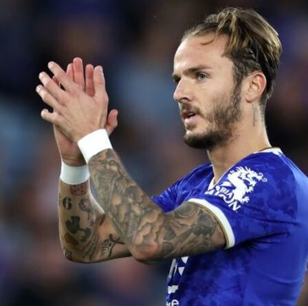 Arsenal face à l'impasse du transfert de James Maddison alors que les Gunners "ignorent la demande de Leicester"