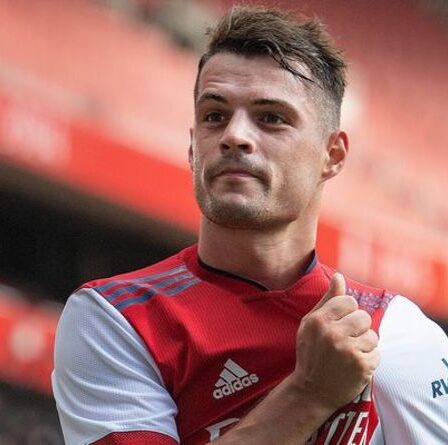 Arsenal prend la décision du contrat Granit Xhaka pour trois raisons après l'échec du transfert de Roma