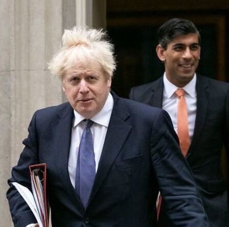 Assurance nationale : Rishi Sunak pourrait augmenter les factures pour « retirer de l'argent du salaire des gens »