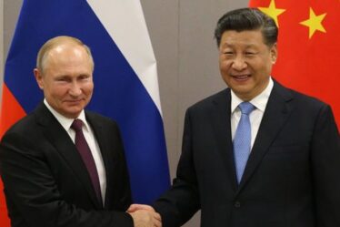 Avertissement à la Russie et à la Chine : le Royaume-Uni s'engage à rejoindre les États-Unis et à combattre les menaces « profondément préoccupantes »