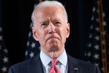 Biden fait face à des appels à une enquête afghane sur la débâcle des talibans - "Bien pire que Saigon"