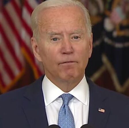 Biden « incompréhensible » s'est moqué de l'étrange attaque hypothétique du Yémen dans un discours de colère