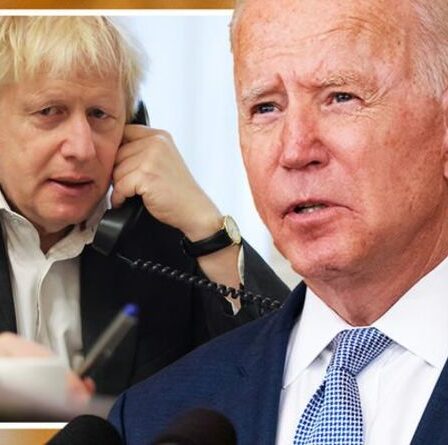 Boris intensifie: le Premier ministre pousse frénétiquement ses alliés pour un plan afghan – alors que Biden est en vacances