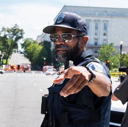 Capitol Hill panique alors que la Bibliothèque du Congrès de Washington évacue un "camion explosif"