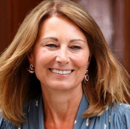 Carole Middleton décrit l'influence des grands-parents «extrêmement travailleurs» de Kate
