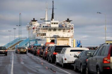 "Cela devait arriver": les caravanes et les camping-cars seront interdits des files d'attente des ferries écossais