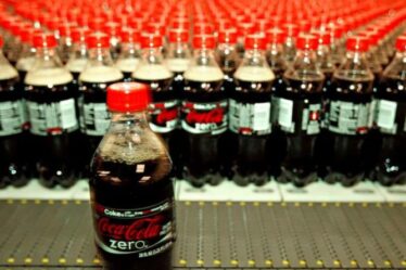 Coca-Cola offre des bouteilles de 500 ml GRATUITES - où obtenir le cadeau du jour