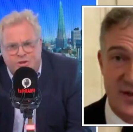 « Comment allez-vous le financer ? »  Un député travailliste a critiqué le fait que son parti "fait de la politique" avec des étudiants britanniques