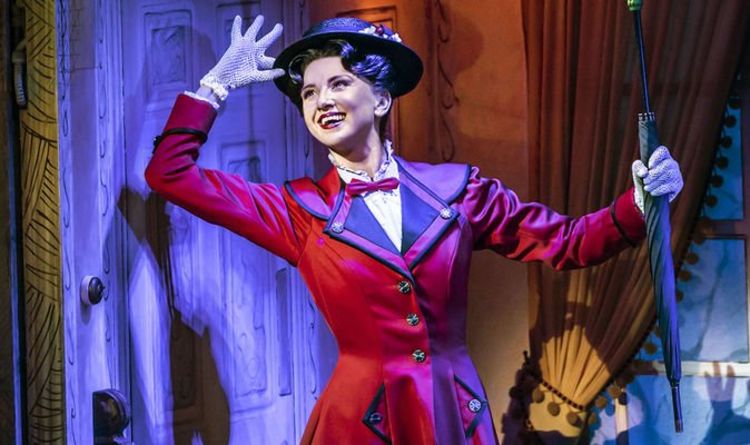 Critique de Mary Poppins: Le spectacle joyeux est pratiquement parfait à tous points de vue