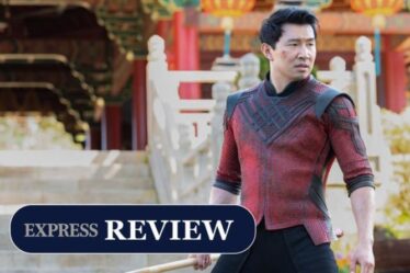 Critique de Shang-Chi : Simu Liu est le nouveau meilleur héros Marvel