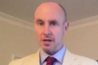 Daniel Hannan dit que les "reportages honnêtes" sur l'économie du Brexit ont été "préjudiciés" par les restes