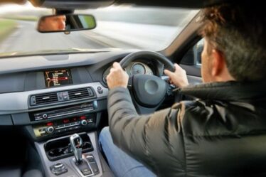 De nouveaux outils de limitation de vitesse de l'UE pourraient bientôt affecter les prix de l'assurance automobile au Royaume-Uni