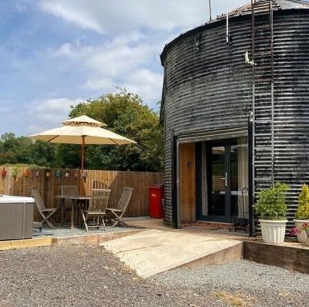Dormez dans un silo reconverti pour une escapade romantique dans la campagne du Shropshire