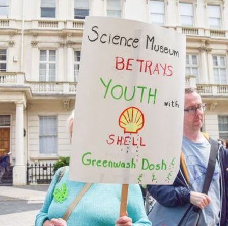 Extinction Rebellion fait face à sa propre extinction alors que les militants ont averti que les tactiques se retourneraient contre le groupe