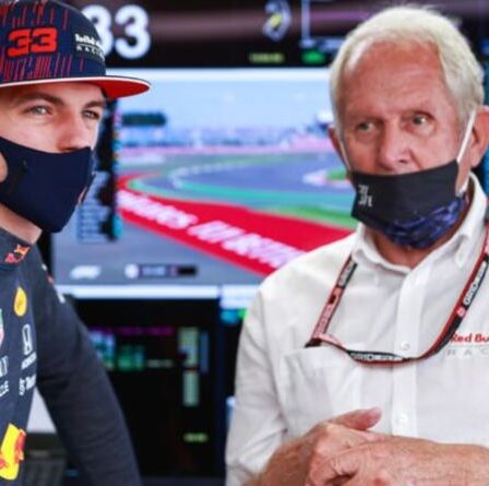 Helmut Marko de Red Bull a traité Max Verstappen différemment lors de la bataille de Lewis Hamilton