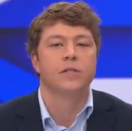 « Honte d'être britannique ! » L'hôte de GB News se déchaîne contre le traitement réservé aux Afghans qui ont aidé le Royaume-Uni