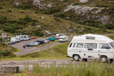 « Horrible ! » : les habitants s'enflamment contre les camping-cars qui gâchent l'itinéraire populaire du road trip North Coast 500