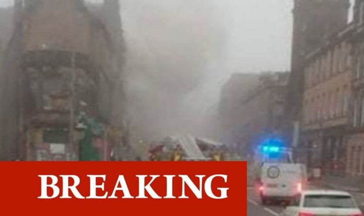 Incendie d'Édimbourg: les services d'urgence se précipitent sur les lieux d'un énorme incendie dans un café du centre-ville