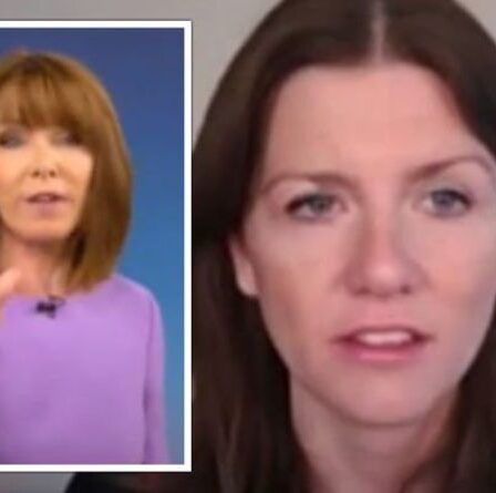 « Je peux diriger l'interview ! »  Kay Burley riposte alors que le député refuse la question du vaccin