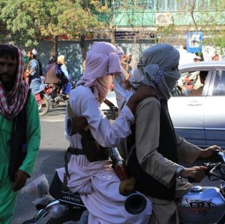 'Je suis coincé!'  Un étudiant britannique piégé en Afghanistan après la prise de contrôle de Kaboul par les talibans