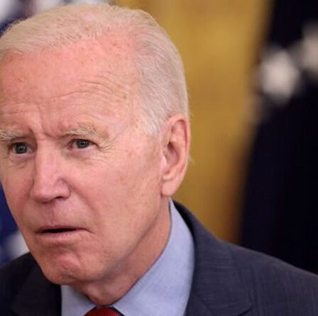 Joe Biden s'inquiète de l'âge alors que le chirurgien a averti: "Je crains qu'il ne puisse faire qu'un seul mandat"