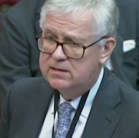 La Grande-Bretagne mondiale est une «triste illusion», déclare Lord Newby alors qu'il claque Boris pour le chaos en Afghanistan