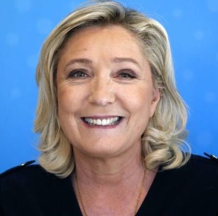 La "fierté nationale" française de Le Pen limitera les traversées de la Manche alors que les migrants s'arrêtent à la frontière