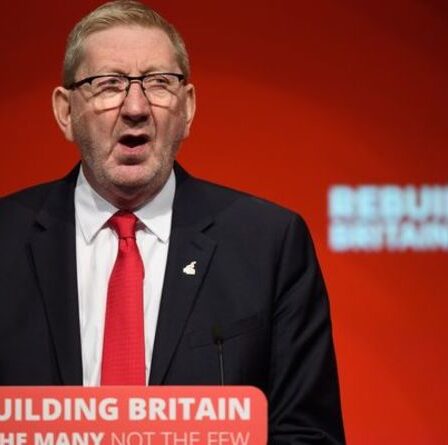 La fureur de Len McCluskey alors que Unite s'apprête à nommer un "candidat à l'insurrection" - Le travail dans la tourmente