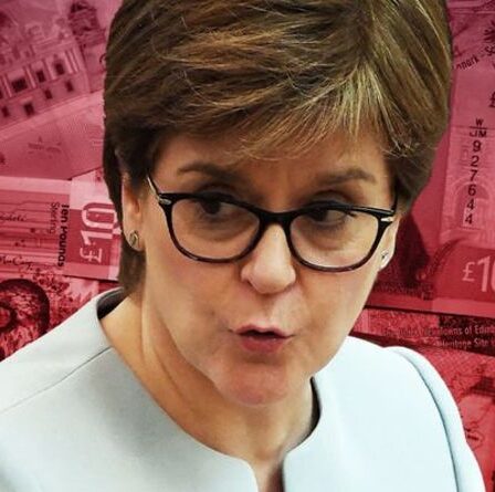 La « prise de pouvoir stalinienne » de « Control freak » de Sturgeon voit des membres exclus de l'organe dirigeant du SNP