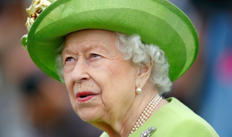 La reine "ne s'entend pas très bien" à Balmoral après une année mouvementée pour la famille royale