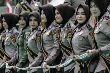 L'armée indonésienne a mis fin aux "tests de virginité" sur les cadets féminins - "Abus et non scientifique"