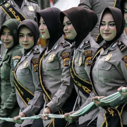 L'armée indonésienne a mis fin aux "tests de virginité" sur les cadets féminins - "Abus et non scientifique"