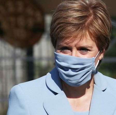 Le SNP lance une nouvelle attaque incendiaire contre le Brexit - le n°10 s'en prend au dernier assaut