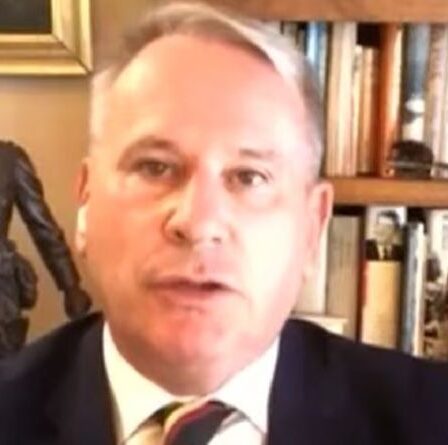 Le colonel reproche à Biden de ne pas avoir donné au gouvernement afghan « assez de temps » pour se préparer à l'avenir