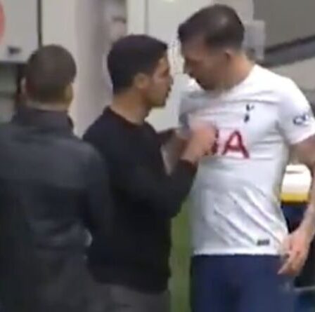 Le patron d'Arsenal, Mikel Arteta, affronte Pierre-Emile Hojbjerg de Tottenham alors que les esprits s'échauffent