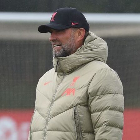 Le patron de Liverpool, Jurgen Klopp, appelle les fans à abandonner les chants homophobes « vils »