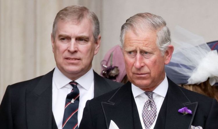 Le prince Charles a rendu Andrew furieux après avoir été exclu d'un événement clé: "Je n'en ai toujours pas fini"