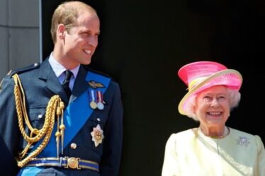 Le prince William s'est "avancé" pour combler le vide laissé par le prince Philip dans la reine