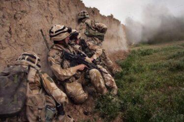 Le secrétaire britannique à la Défense n'exclut pas le retour des troupes britanniques en Afghanistan pour combattre les talibans