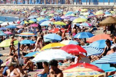 Les Britanniques réservent des vacances d'été de dernière minute à l'étranger aux prix les plus bas depuis des « années »
