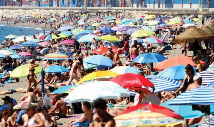 Les Britanniques réservent des vacances d'été de dernière minute à l'étranger aux prix les plus bas depuis des « années »