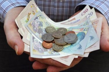 Les Britanniques sont invités à vérifier leurs anciens billets de 5 £, 10 £ et 20 £ – vous pouvez les échanger contre de l'argent valide